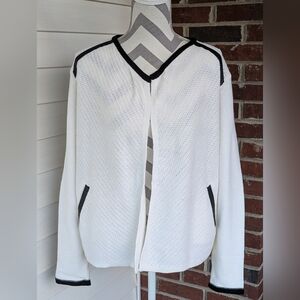 Jones New York Women's White and Black Open-Front Cardigan